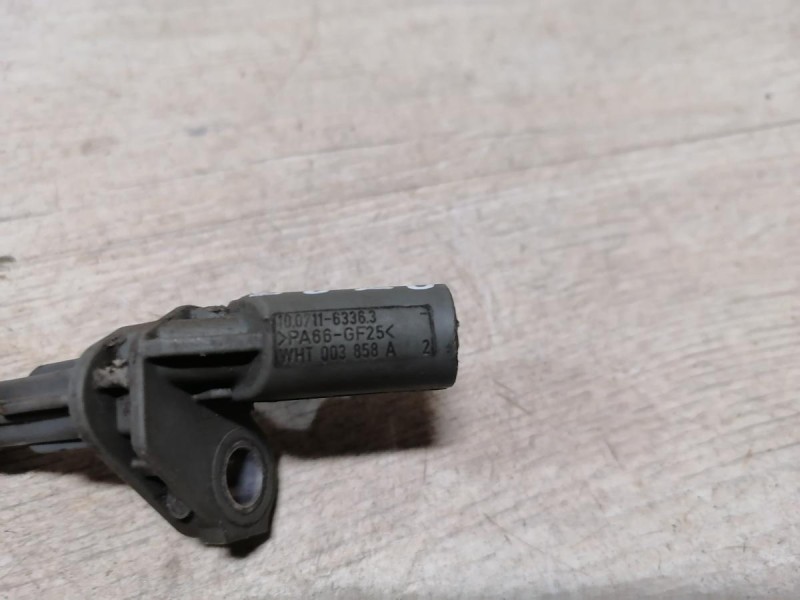 Passat B7 датчик абс задний правый