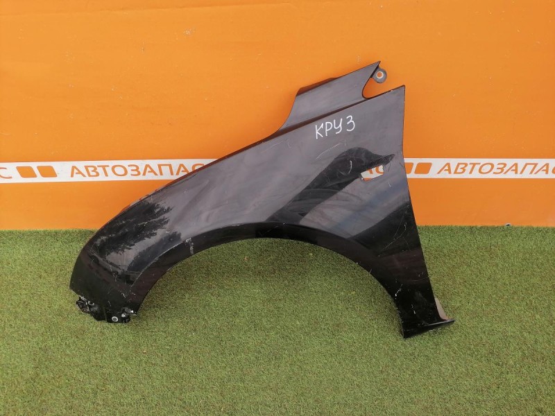 Cruze №4 крыло переднее левое деф