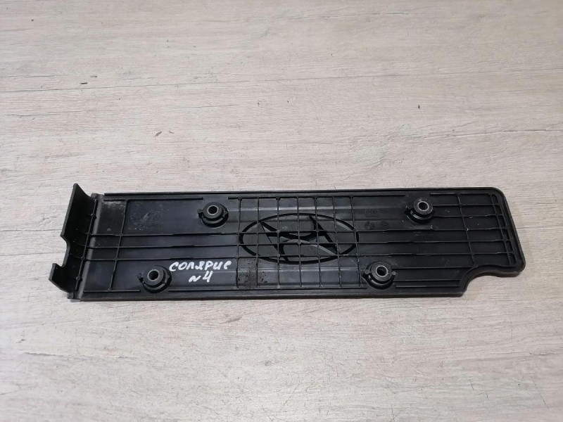 Solaris №4 крышка двигателя декоративная