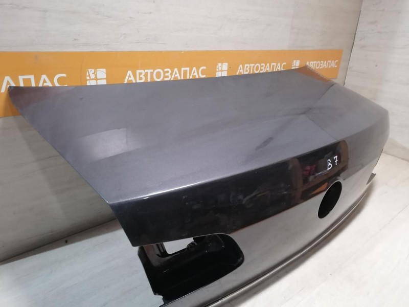 Passat B7 крышка багажника