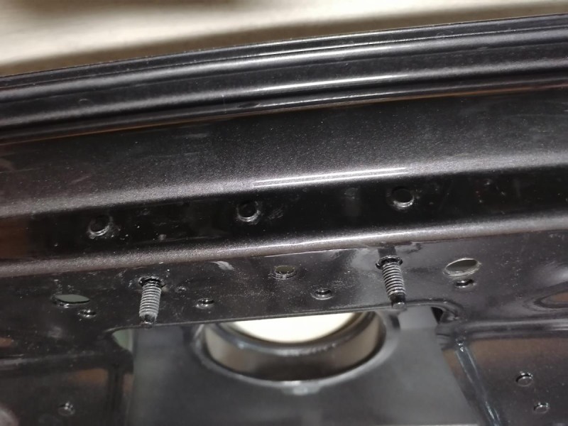 Passat B7 крышка багажника