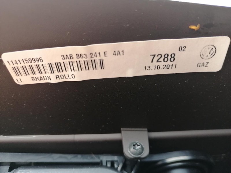 Passat B7 подлокотник в сборе