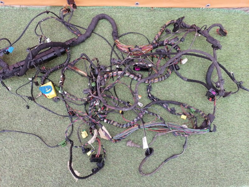 Passat B7 проводка салона подкапотная деф