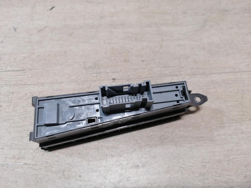 Passat B7 блок кнопок правый