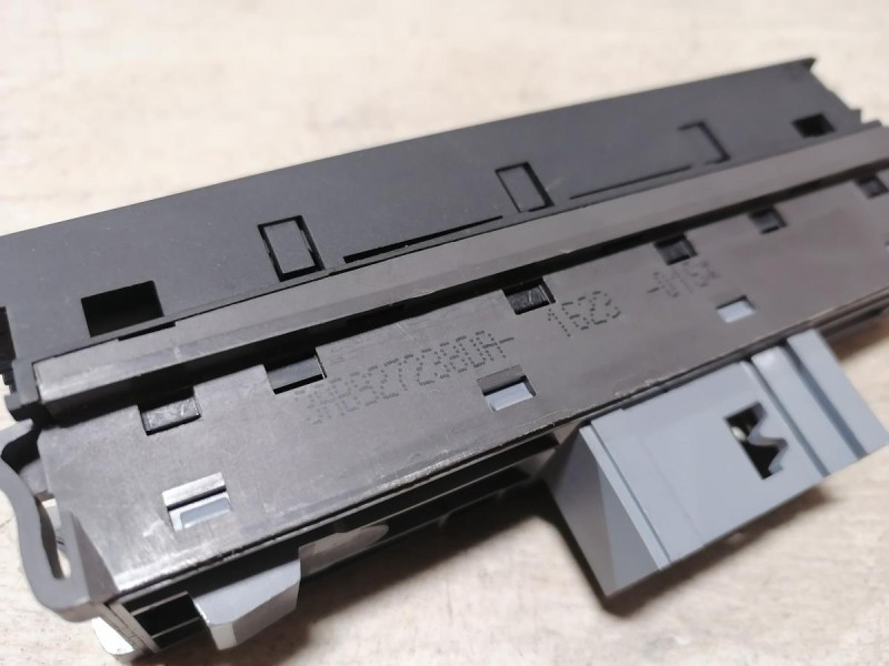 Passat B7 блок кнопок правый