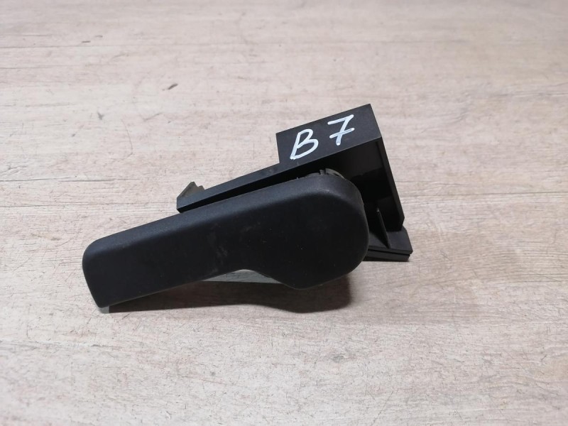 Passat B7 ручка открывания капота в салоне