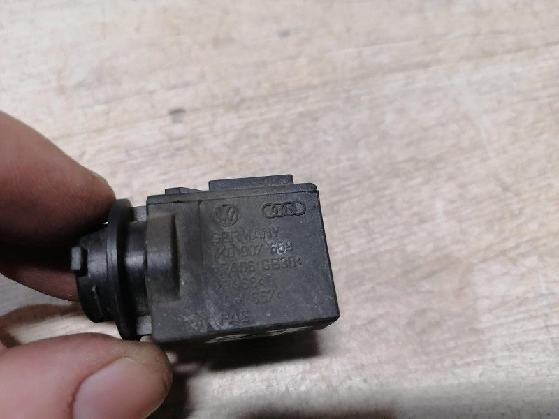 Passat B7 датчик качества воздуха