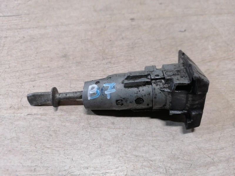 Passat B7 замок зажигания смарт ключ личинка двери