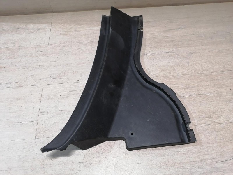 Passat B7 жабо правая часть