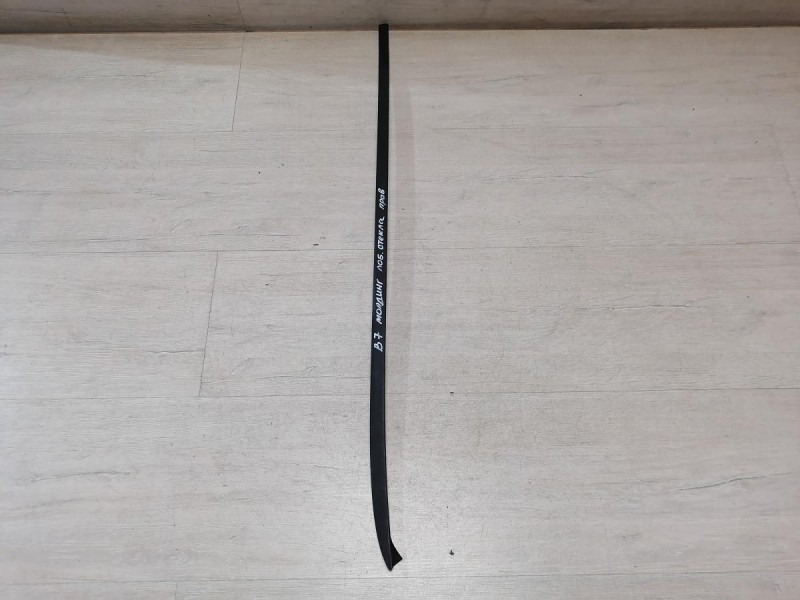 Passat B7 молдинг крыши правый