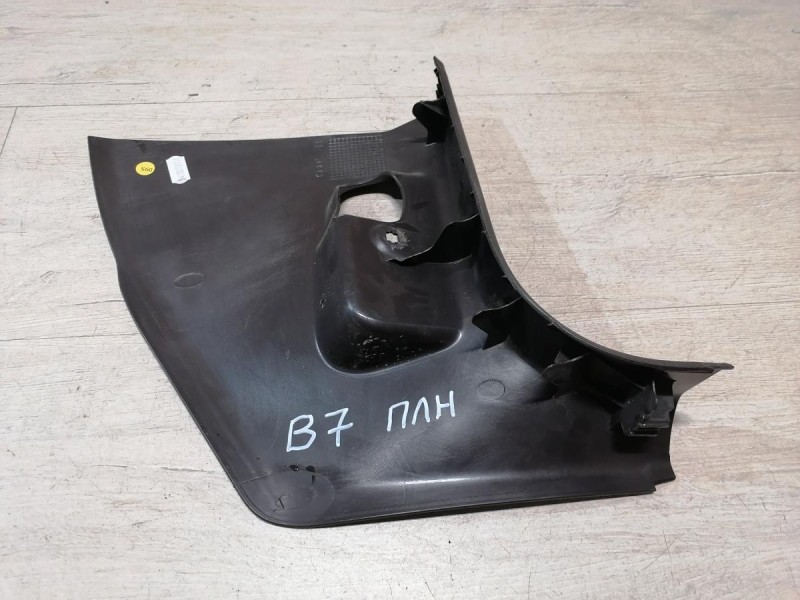 Passat B7 обшивка передней стойки нижняя левая