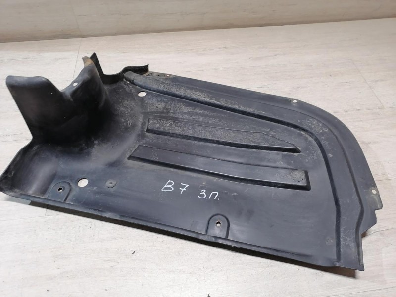 Passat B7 пыльник бампера днища задний правый