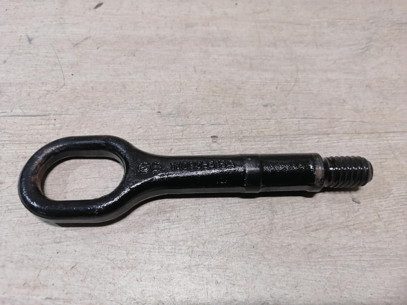 Passat B7 набор инструментов домкрат балонник крюк