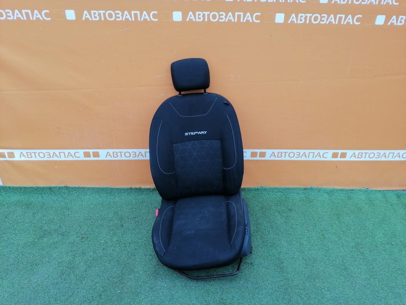 Sandero №17 сиденье переднее к-кт