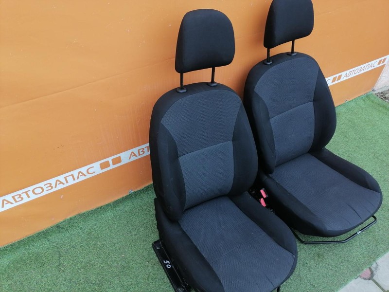 Sandero №16 сиденья передний к-кт