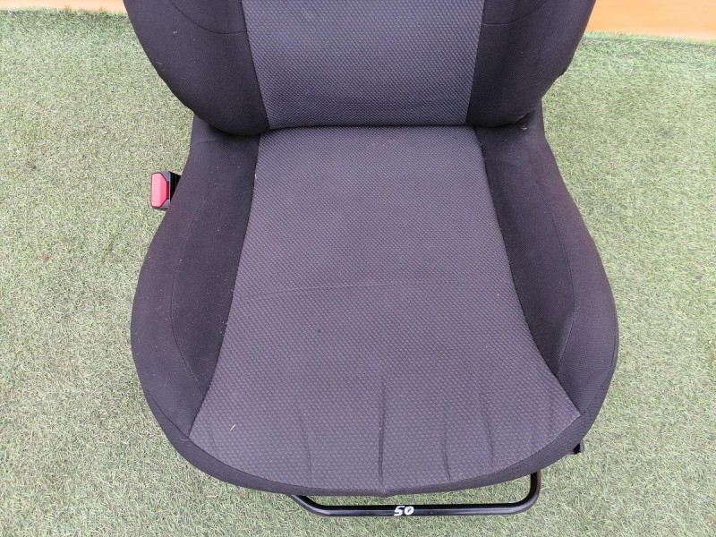 Sandero №16 сиденья передний к-кт