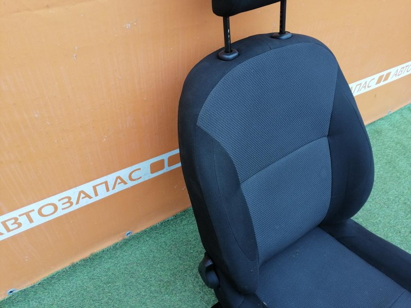 Sandero №16 сиденья передний к-кт