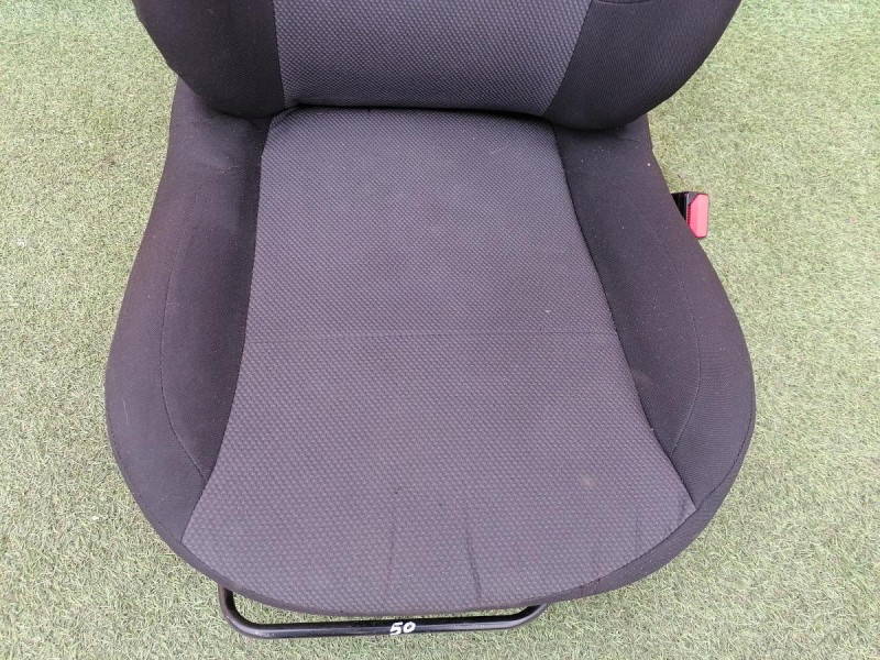 Sandero №16 сиденья передний к-кт