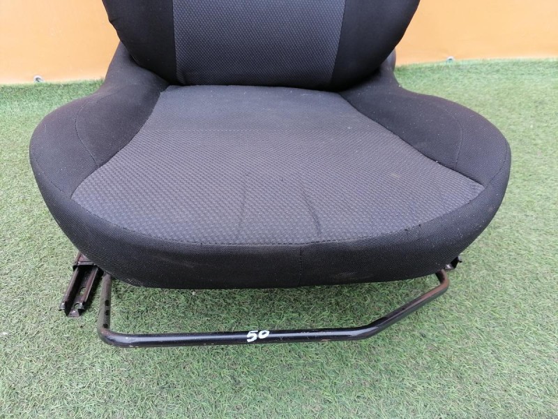 Sandero №16 сиденья передний к-кт