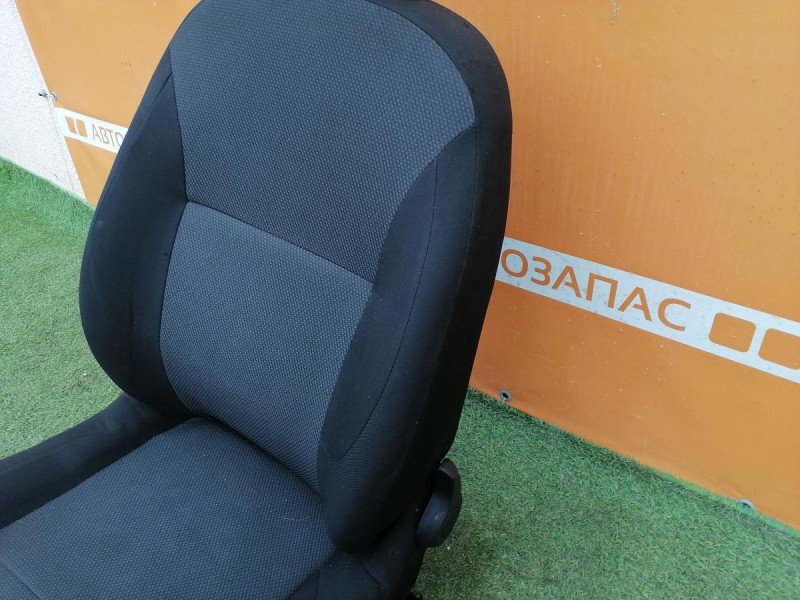 Sandero №16 сиденья передний к-кт