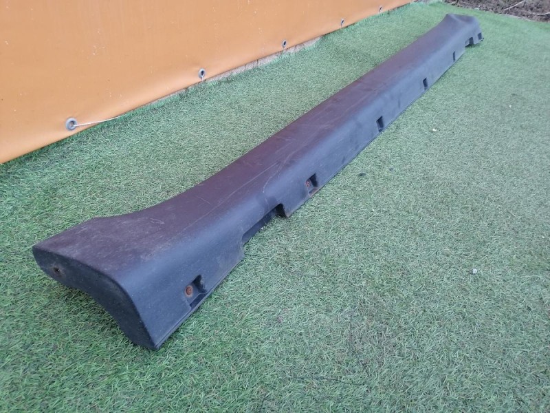 Actyon №2 накладка порога правая деф