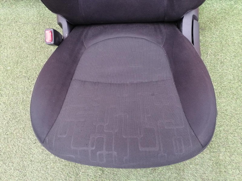 Rio 3 №10 сиденья передние к-кт