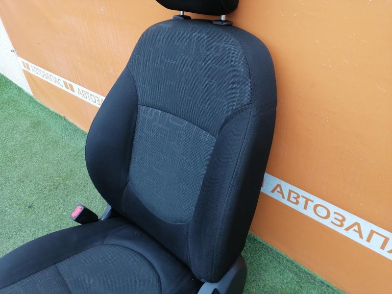 Rio 3 №10 сиденья передние к-кт