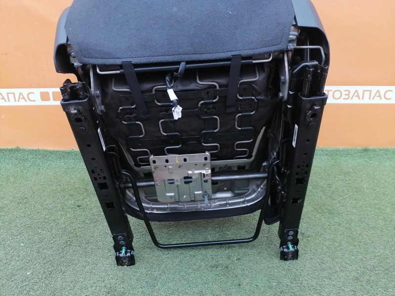 Rio 3 №10 сиденья передние к-кт