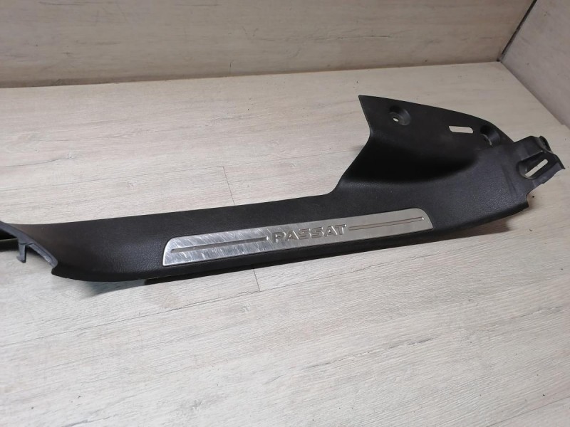 Passat B7 обшивка порога левая правая к-кт деф
