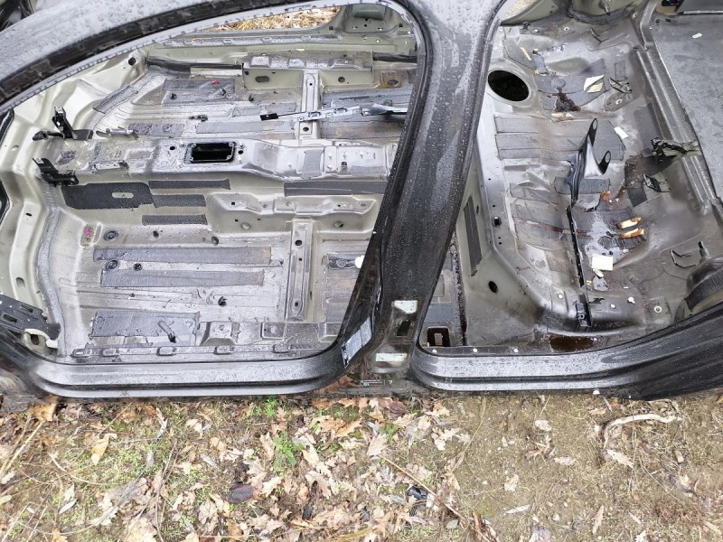 Passat B7 порог левый