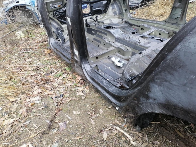 Passat B7 порог левый