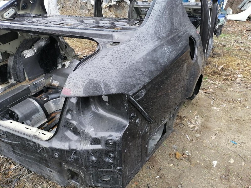 Passat B7 крыло заднее правое