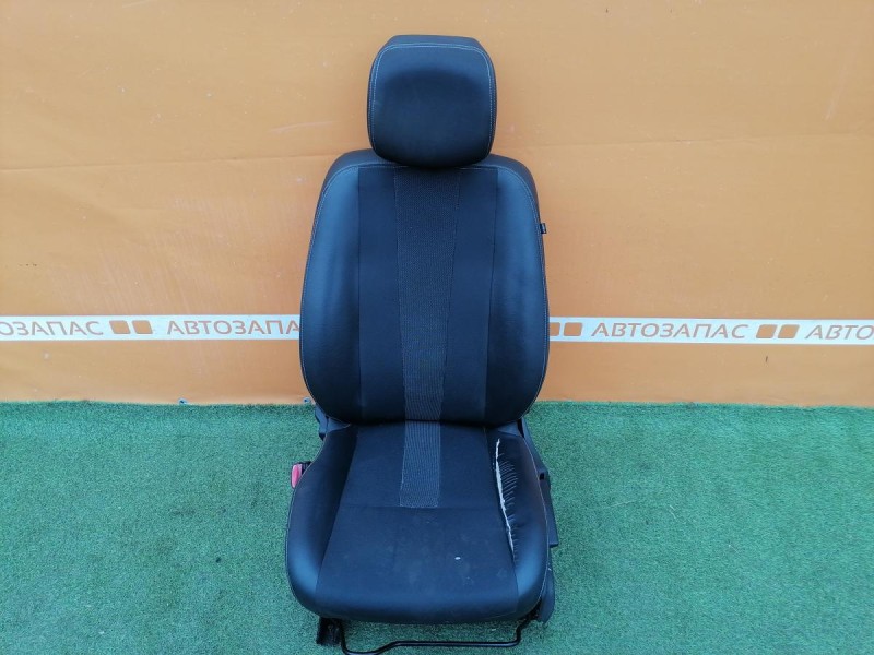 Fluence №4 сиденье переднее к-кт деф