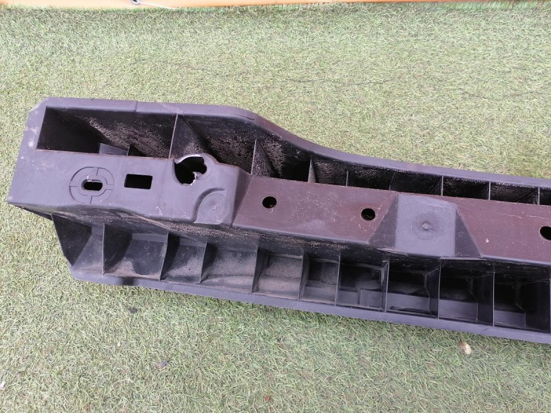 Fluence №4 усилитель заднего бампера