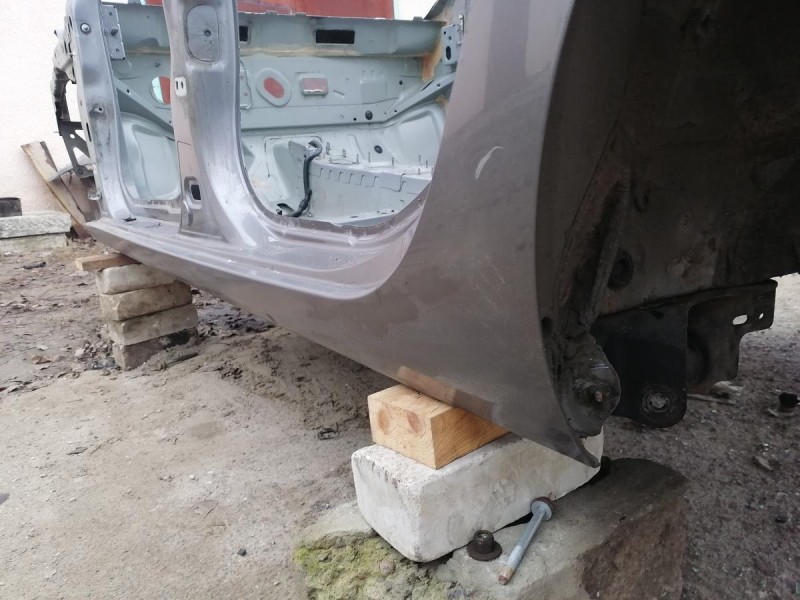 Fluence №4 порог левый