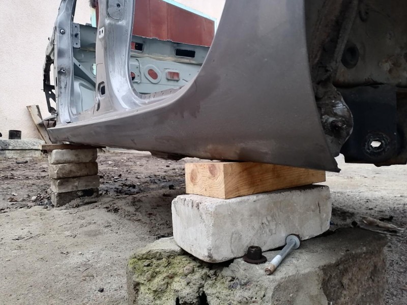 Fluence №4 порог левый