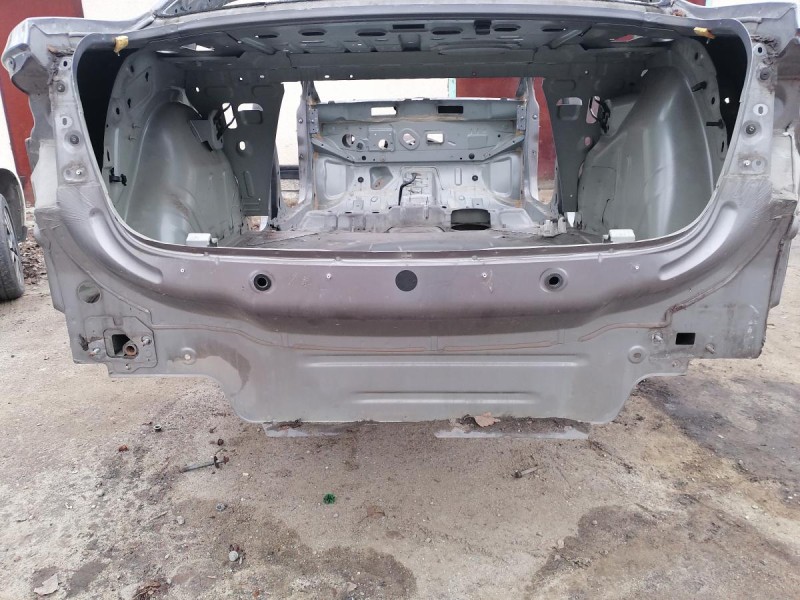 Fluence №4 панель задняя ниша под запаску