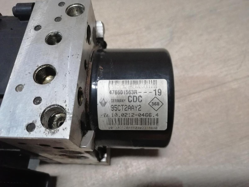 Fluence №4 блок абс