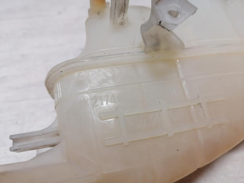 Fluence №4 бачок расширительный