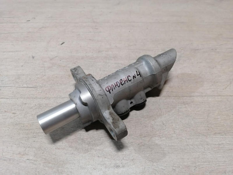 Fluence №4 цилиндр тормозной главный