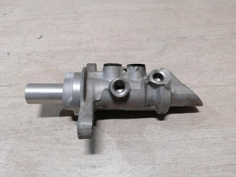 Fluence №4 цилиндр тормозной главный