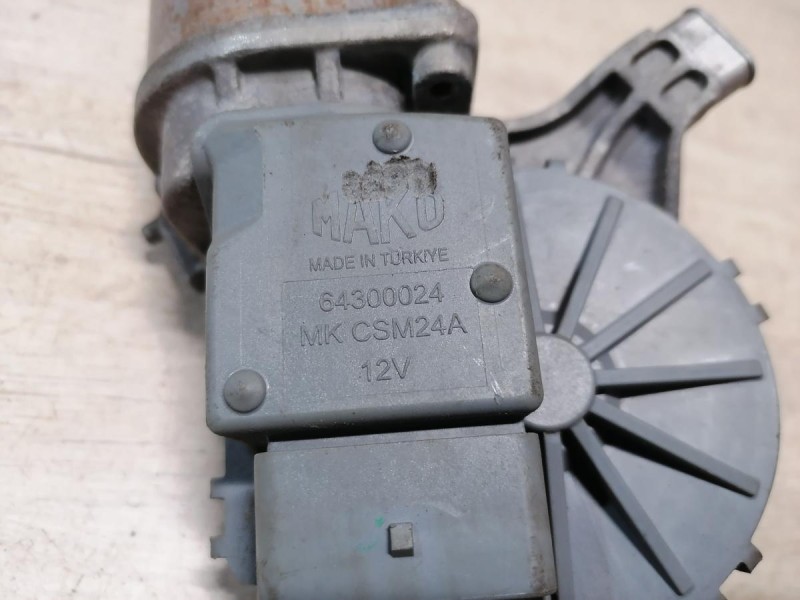 Fluence №4 моторчик стеклоочистителя