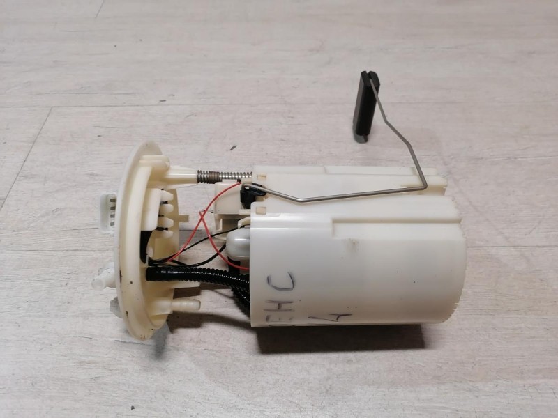 Fluence №4 бензонасос