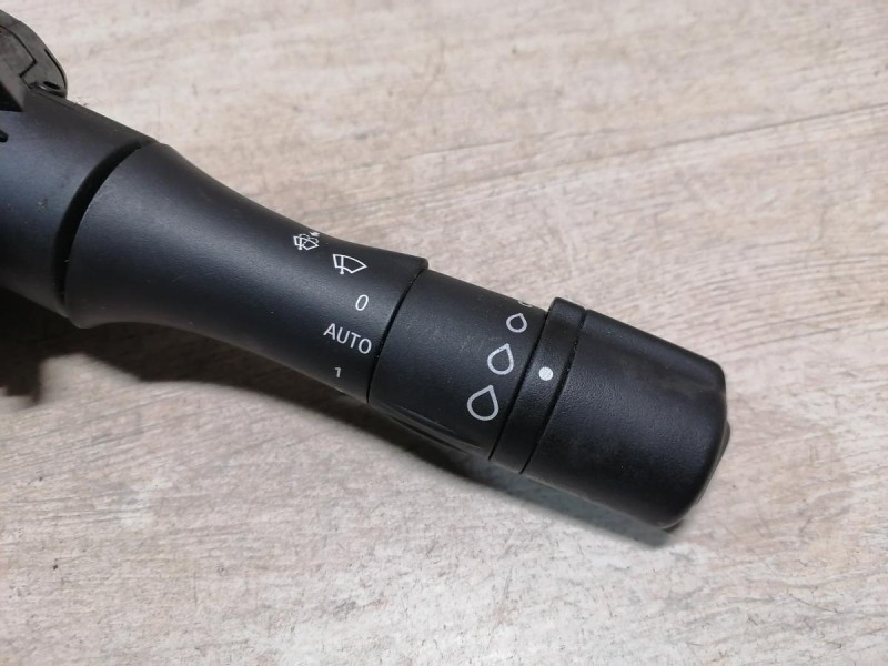 Fluence №4 переключатель поворотов дворников