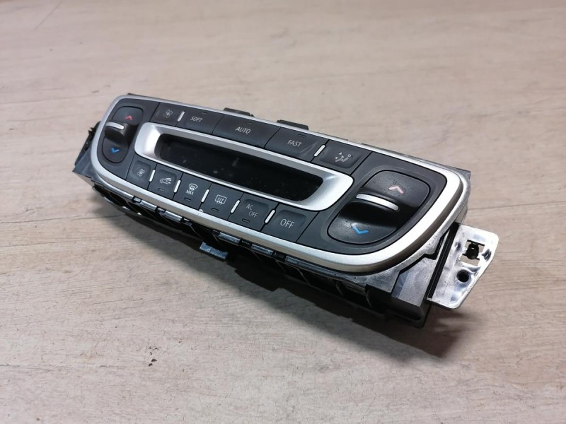 Fluence №4 блок управления климат контролем