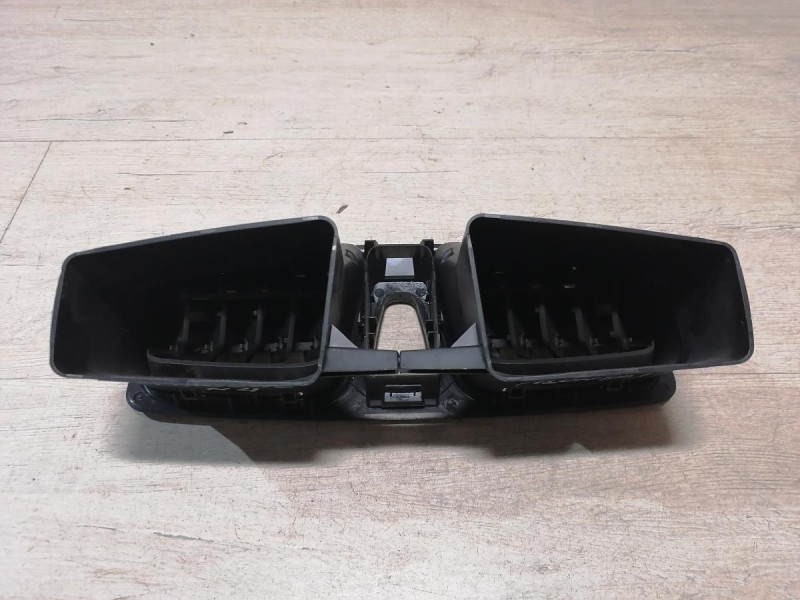 Fluence №4 дефлектор торпедо центральный двойной