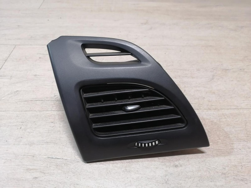 Fluence №4 дефлектор торпедо левый