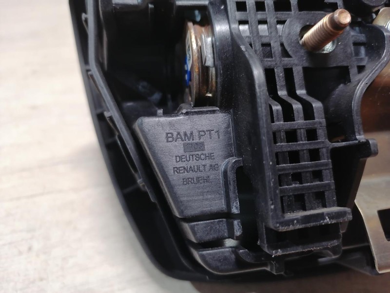 Fluence №4 подушка безопасности в руль стрел