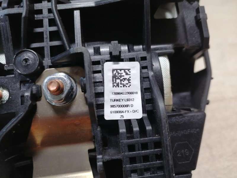 Fluence №4 подушка безопасности в руль стрел