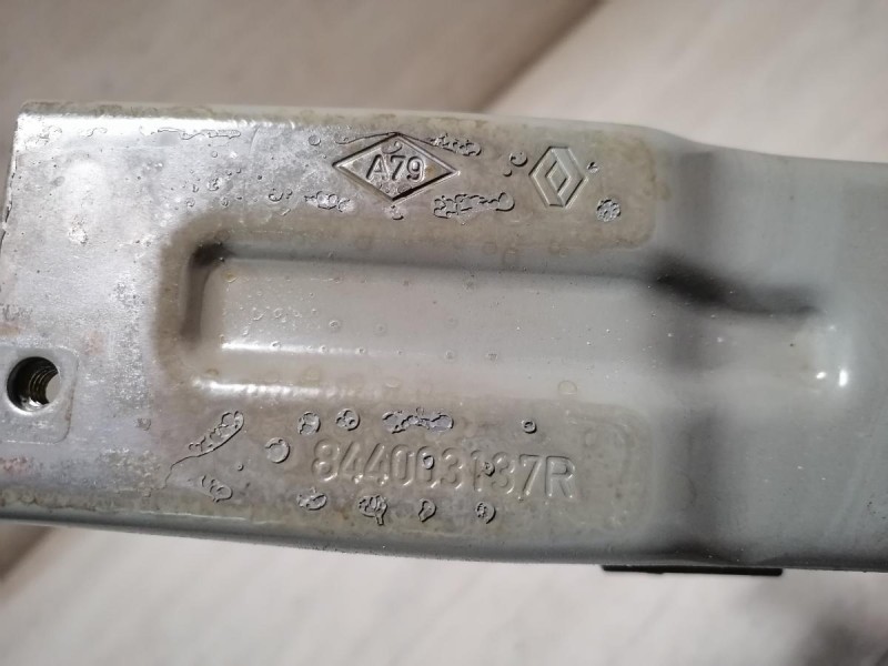 Fluence №4 петля багажника правая